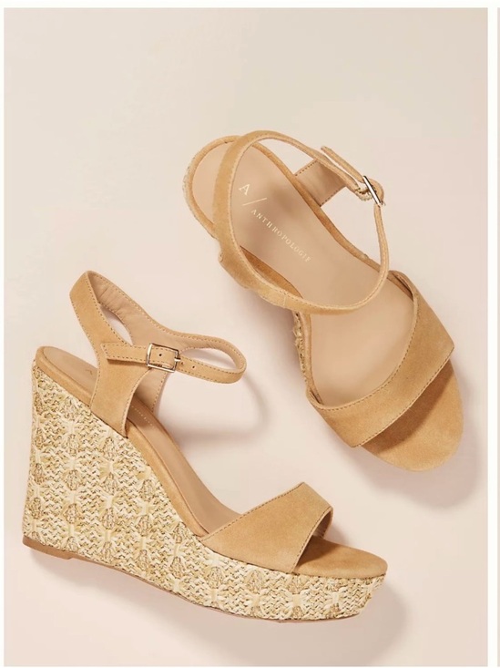 Anthropologie Shoes - Anthropologie Textured Wedge Sandals Tan Suede Raffia Platform Heels Size 8